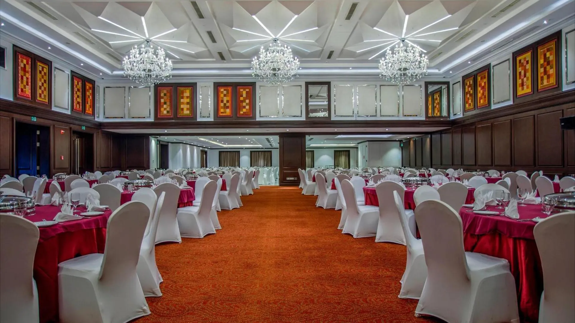 Le Meridien Dhaka Hotel