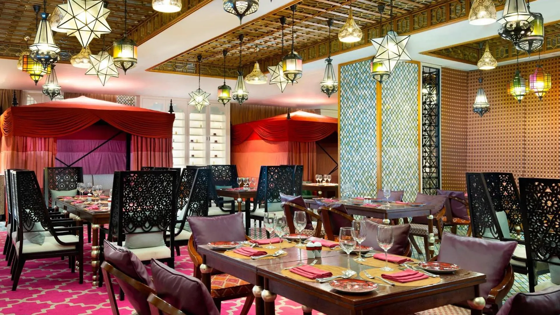Le Meridien Dhaka Bangladesh